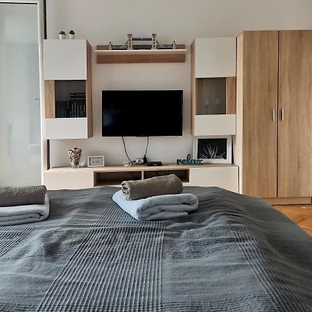 Center Apartment Iva Novi Sad Eksteriør billede
