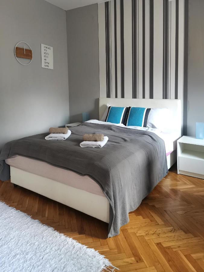 Center Apartment Iva Novi Sad Eksteriør billede
