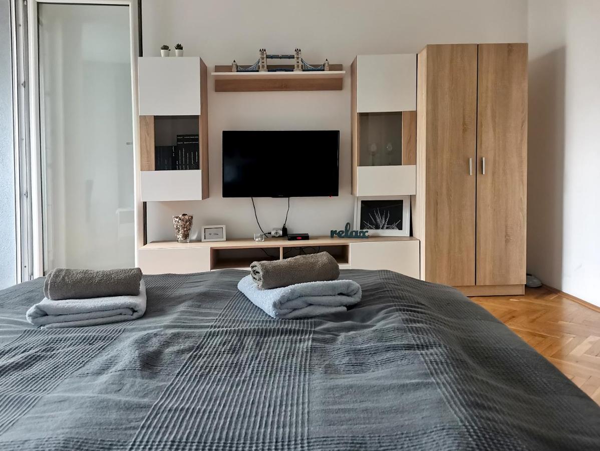 Center Apartment Iva Novi Sad Eksteriør billede
