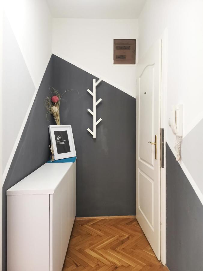 Center Apartment Iva Novi Sad Eksteriør billede